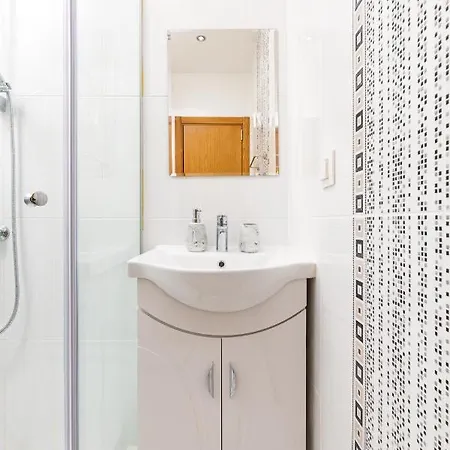 Bright Escape: Modern & Cozy 1bd Apartment